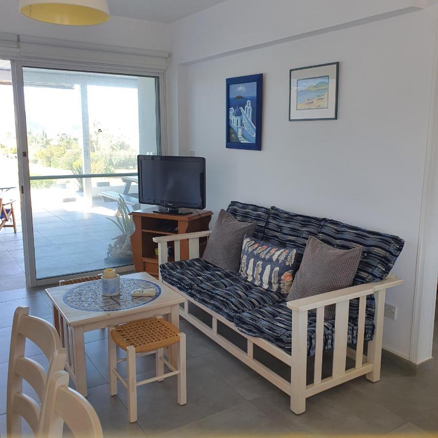 Latchi Ithaki, 2 Bedroom Penthouse Eksteriør billede