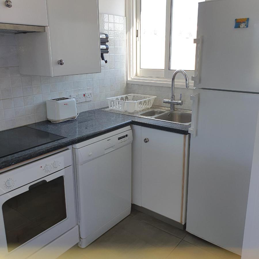 Latchi Ithaki, 2 Bedroom Penthouse Eksteriør billede